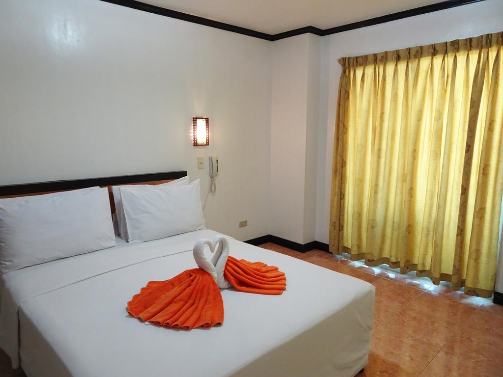 Avana Hills Boracay Liltime Deluxe Suite Balabag  Bagian luar foto