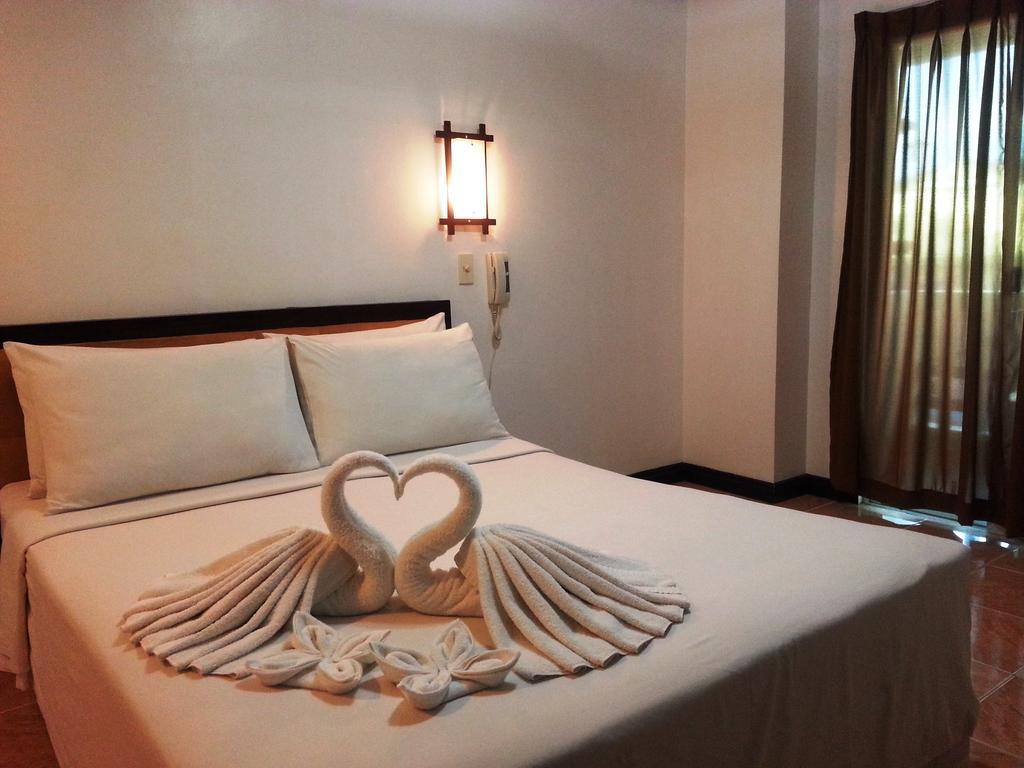 Avana Hills Boracay Liltime Deluxe Suite Balabag  Bagian luar foto